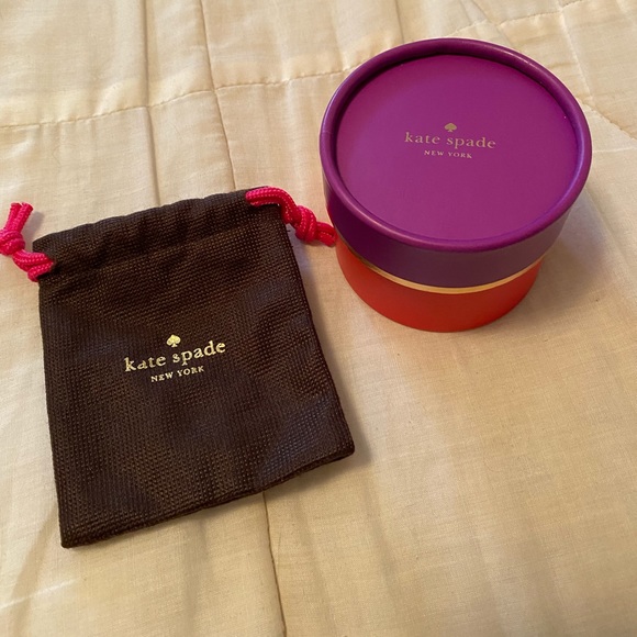 Kate Spade Ladybug earrings - Picture 4 of 5